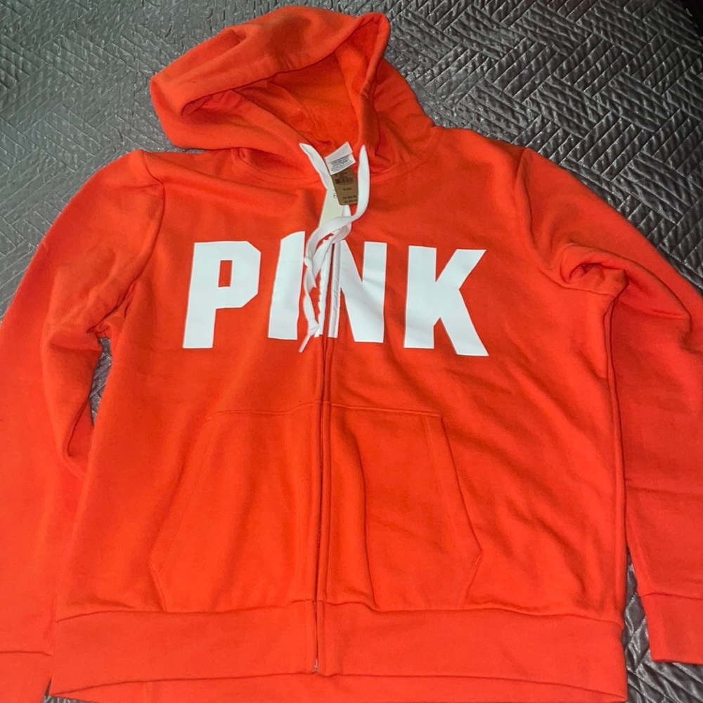 VS Hoodie